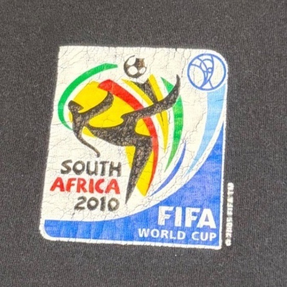 Vintage FIFA World Cup 2010 South Africa Soccer Mens Small Black T-Shirt Cotton